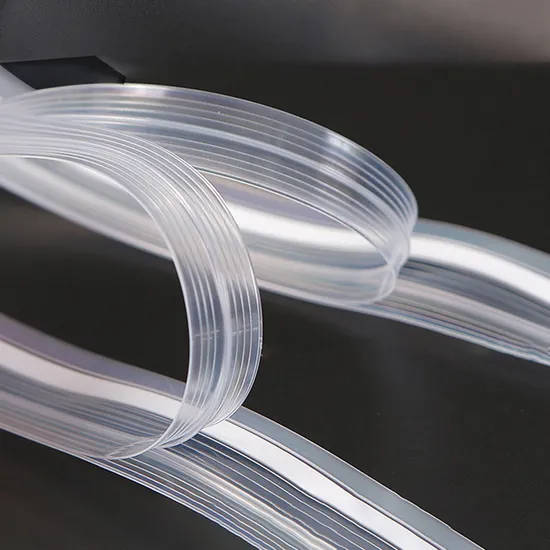 Zip à poinçon à bride